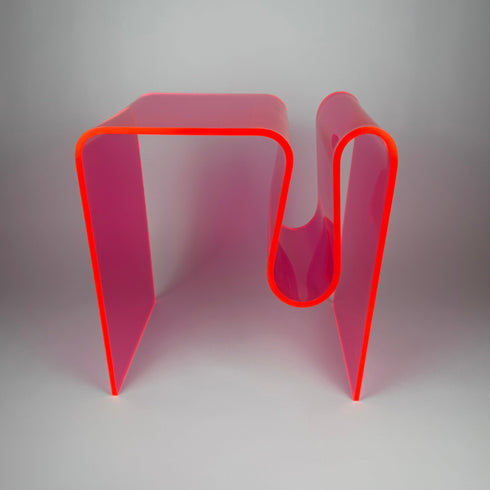 neon pink acrylic coffee table 2