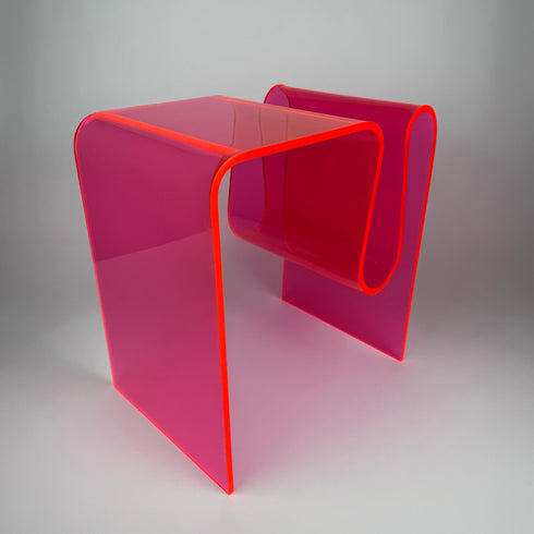 neon pink acrylic coffee table 3